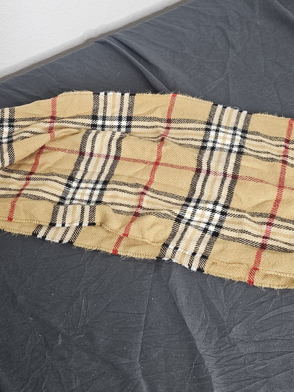 Classic Plaid Women's Scarf in Beige